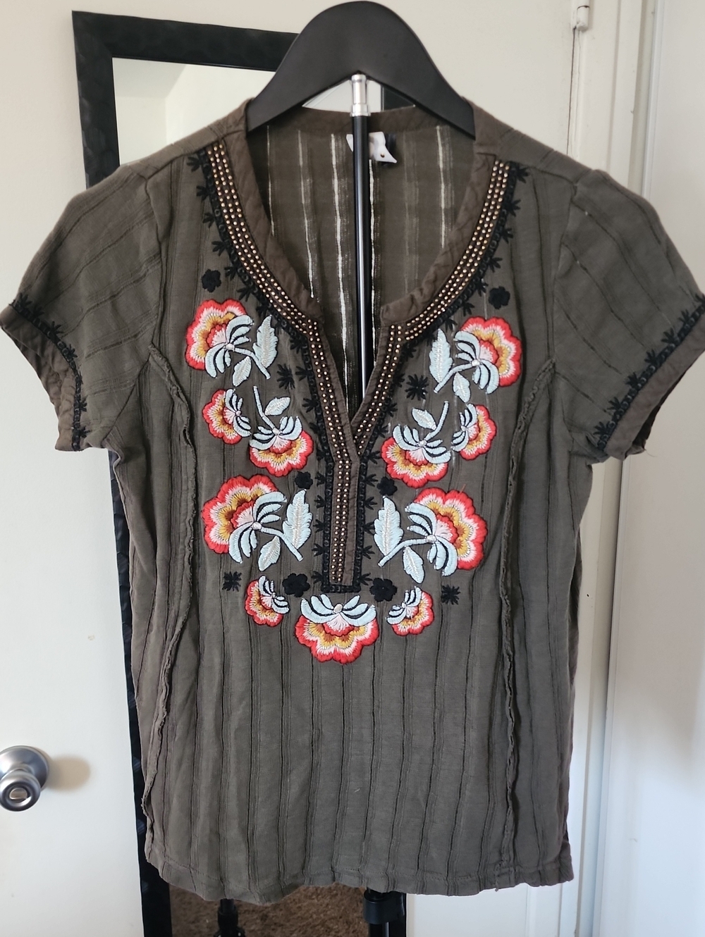 Anthropologie Olive Embroidered V-Neck Tunic with Coral & Pale Blue Accents